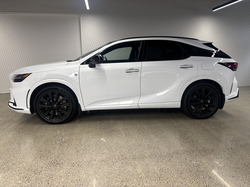2025 Lexus RX 500h F Sport 2.4PT 1MHEV 6AT AWD... image 4