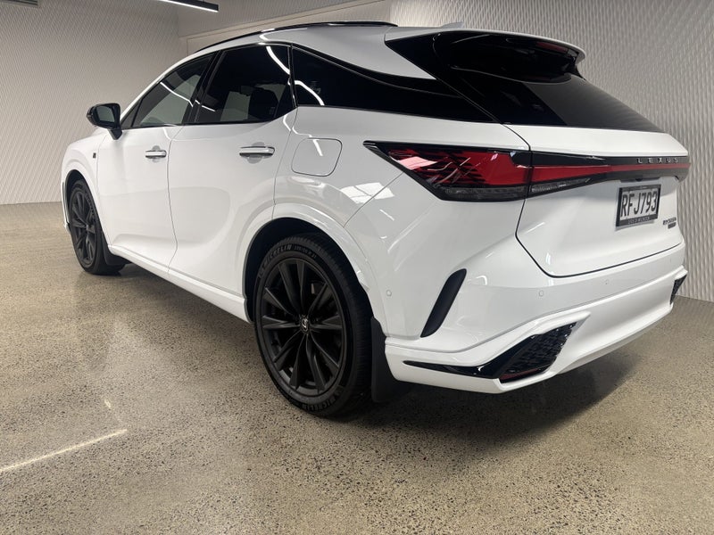 2025 Lexus RX 500h F Sport 2.4PT 1MHEV 6AT AWD... image 5