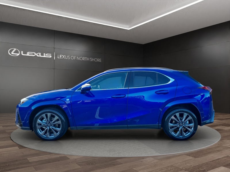 2025 Lexus UX 300h F Sport 2.0L Hybrid FWD SUV image 4