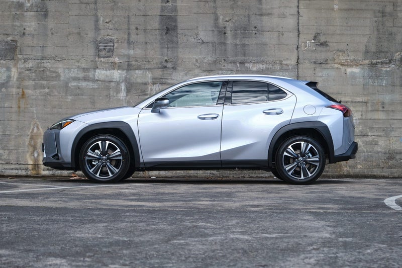 2025 Lexus UX 300h Limited FWD image 3