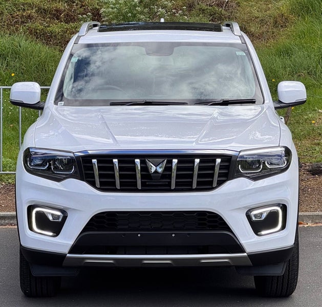 2025 Mahindra Scorpio-N Z8 image 2