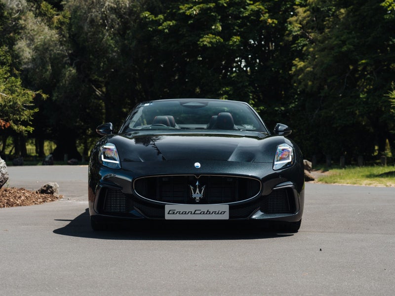 2025 Maserati GranCabrio Trofeo 3.0P V6 Bi-Turb... image 3