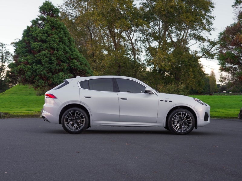 2025 Maserati Grecale GT 2.0P Turbo 300HP AWD H... image 3