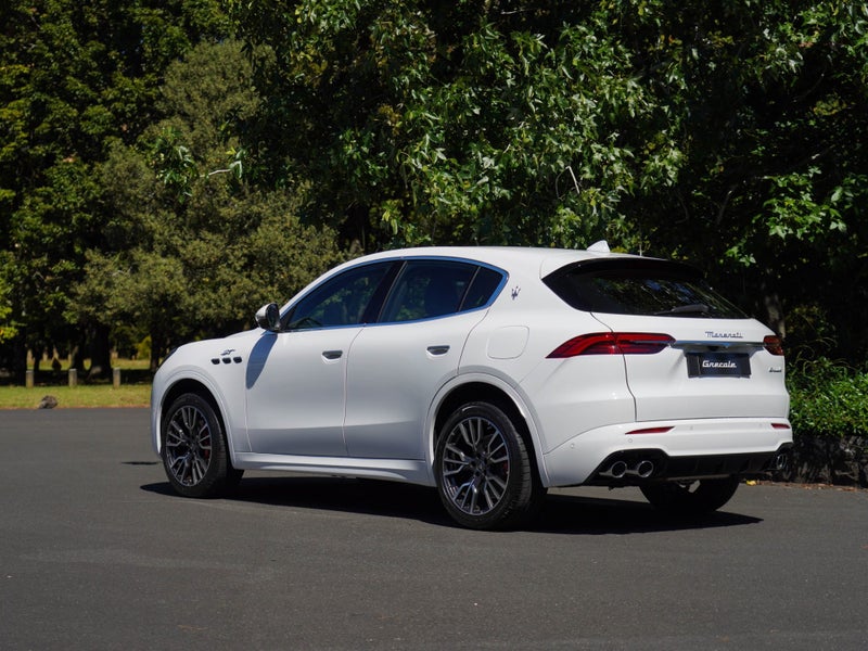 2025 Maserati Grecale GT 2.0P Turbo 300HP AWD H... image 2