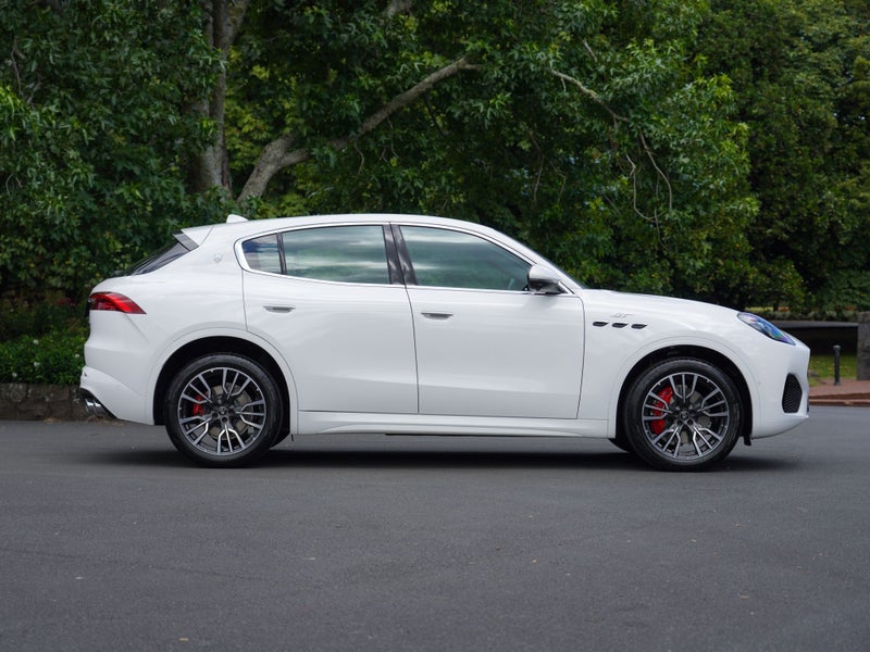 2025 Maserati Grecale GT 2.0P Turbo 300HP AWD H... image 3
