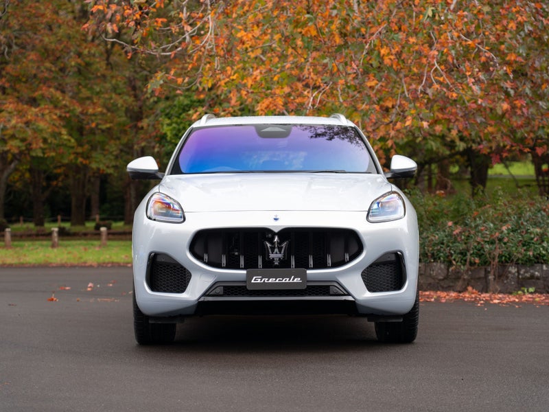 2025 Maserati Grecale Modena 2.0P Turbo 330HP AWD image 3