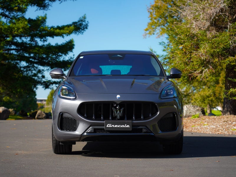2025 Maserati Grecale Modena 2.0P Turbo 330HP AWD image 3