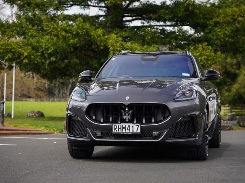 2025 Maserati Grecale Trofeo 3.0P V6 Bi-Turbo AWD image 2
