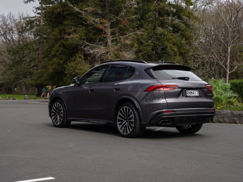 2025 Maserati Grecale Trofeo 3.0P V6 Bi-Turbo AWD image 3