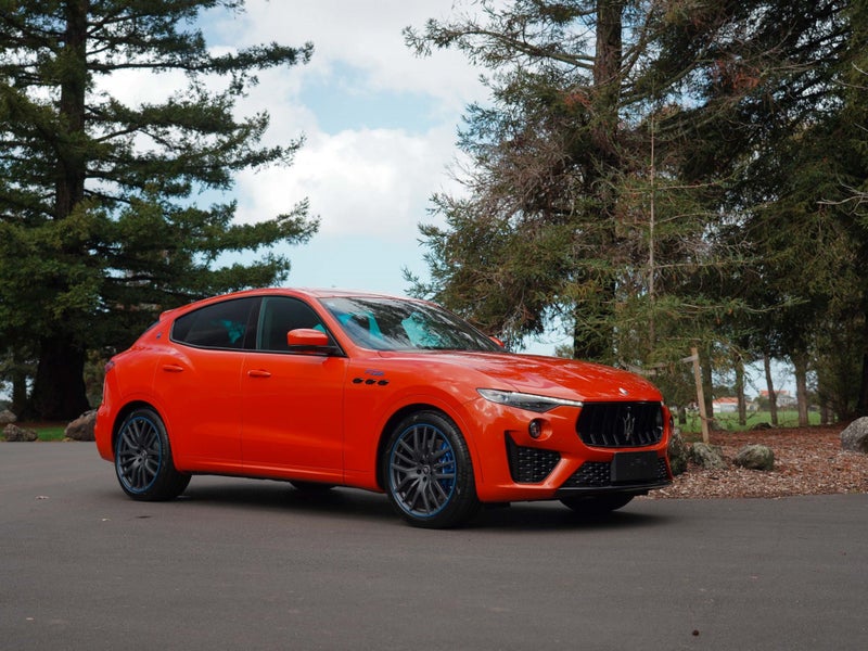 2025 Maserati Levante F Tributo 3.0 V6 Bi-Turbo... image 2