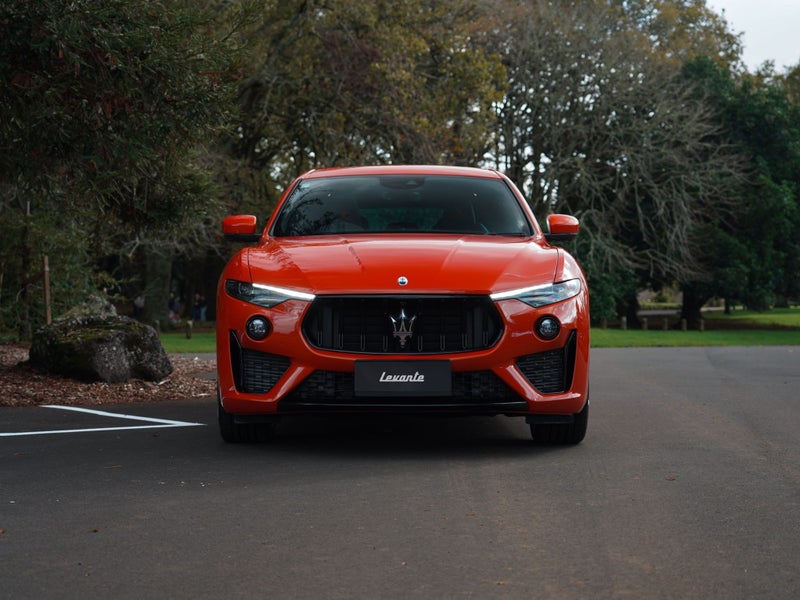 2025 Maserati Levante F Tributo 3.0 V6 Bi-Turbo... image 3