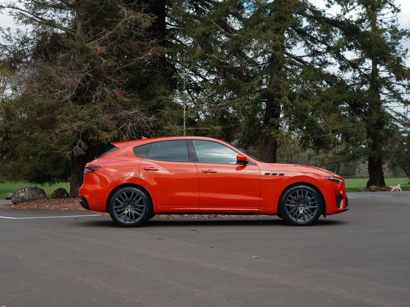 2025 Maserati Levante F Tributo 3.0 V6 Bi-Turbo... image 5