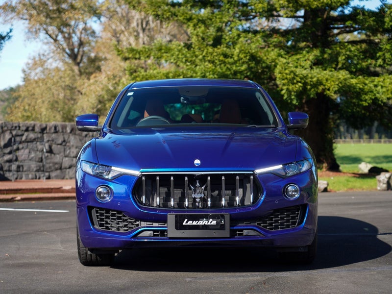 2025 Maserati Levante GT 2.0P TURBO 330HP MHT image 3