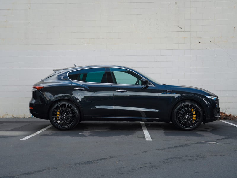 2025 Maserati Levante GT 2.0P TURBO 330HP MHT image 2