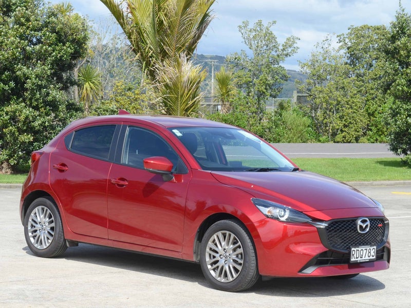 2025 Mazda 2 GSX image 1