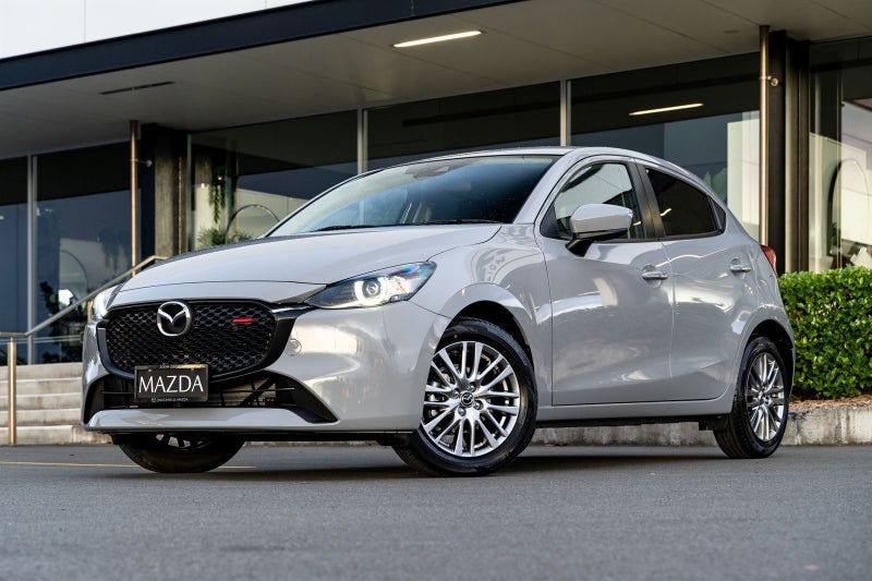 2025 Mazda 2 GSX 1.5 Auto image 4