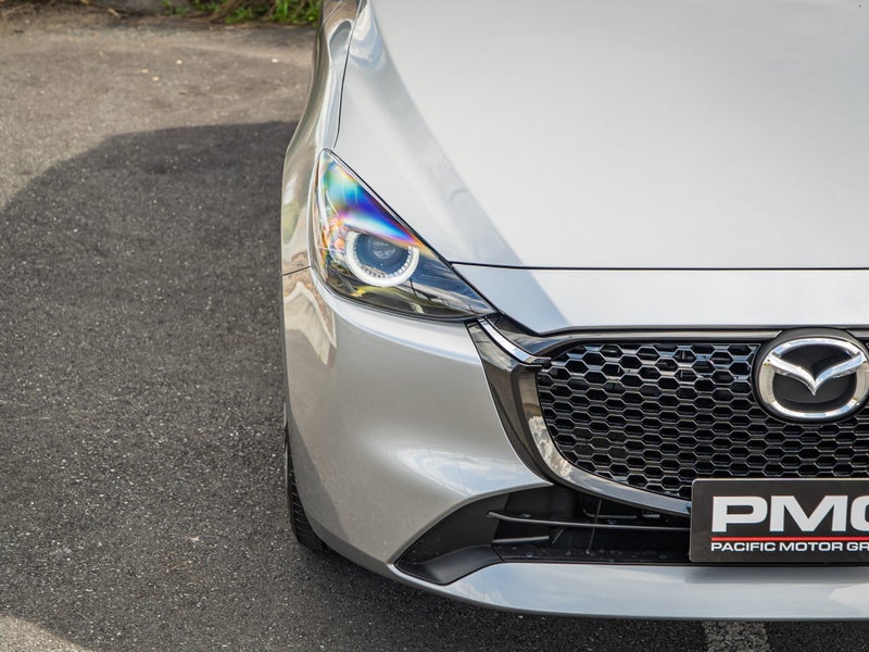 2025 Mazda 2 GSX 1.5 HATCH image 3