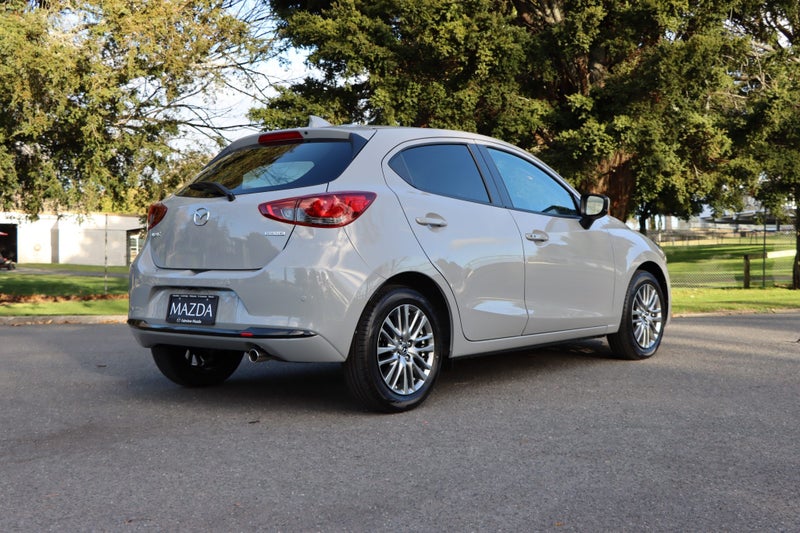 2025 Mazda 2 GSX 1.5L image 3