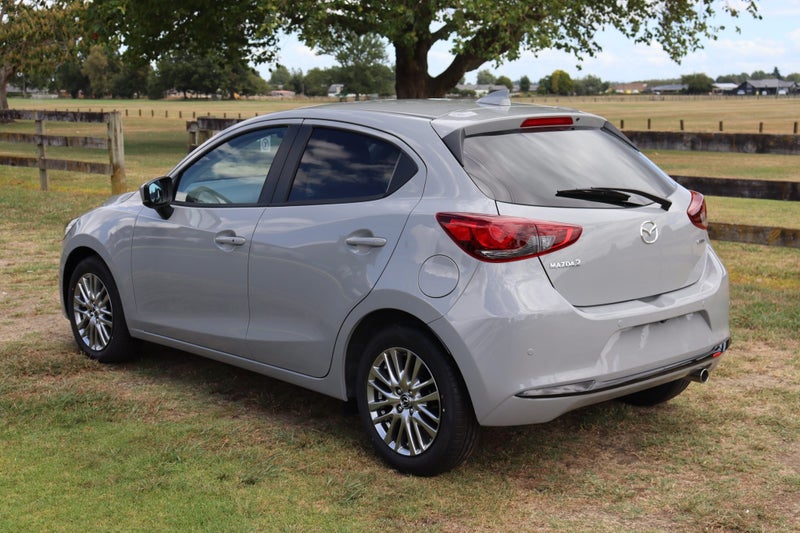 2025 Mazda 2 GSX 1.5L image 5