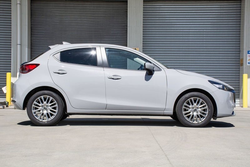 2025 Mazda 2 GSX 1.5L Auto image 5
