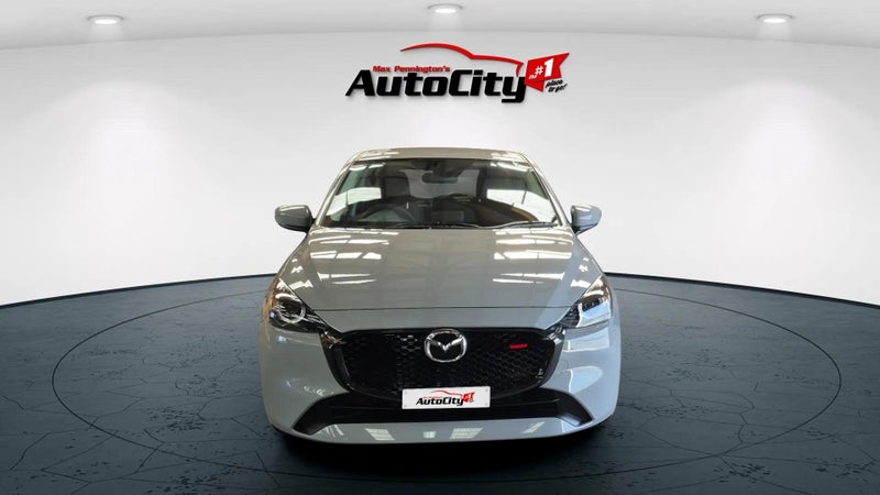 2025 Mazda 2 Gsx 1.5P/6At image 2