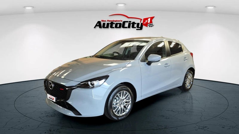 2025 Mazda 2 Gsx 1.5P/6At image 3