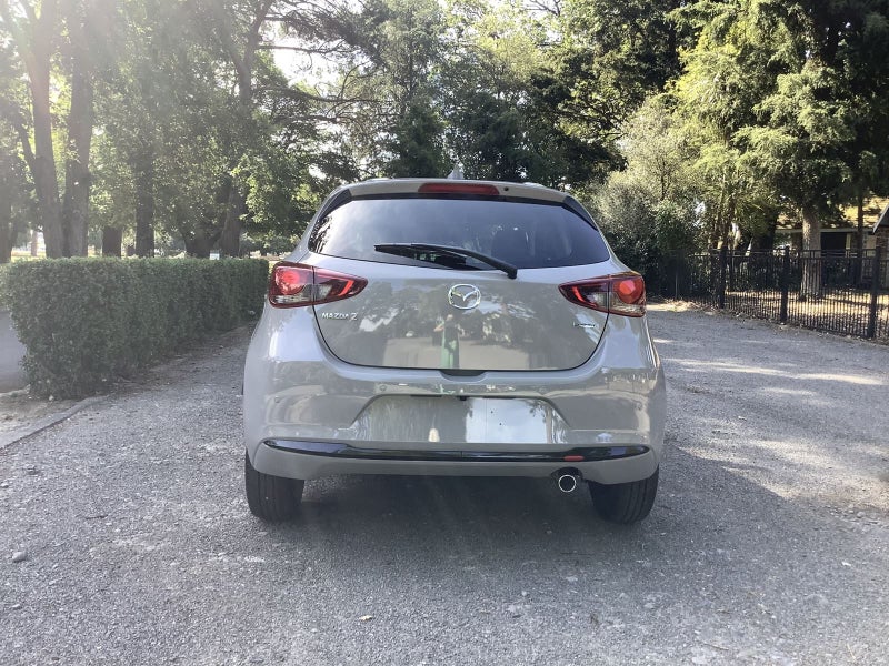2025 Mazda 2 GSX image 3