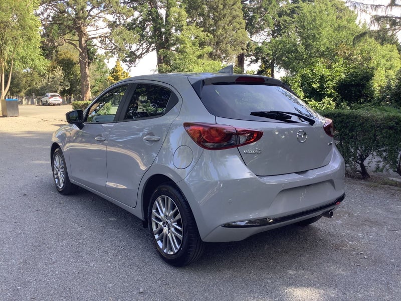 2025 Mazda 2 GSX image 5