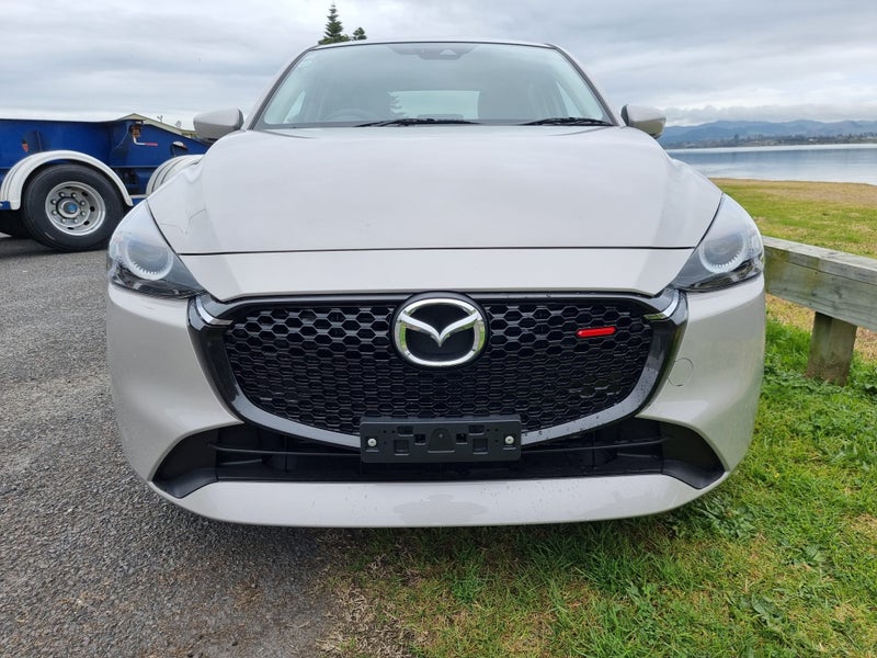 2025 Mazda 2 GSX HATCH 1.5 6AT image 3