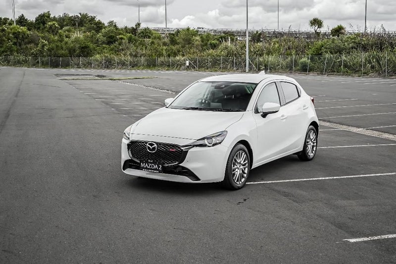2025 Mazda 2 K GSX HATCH image 3