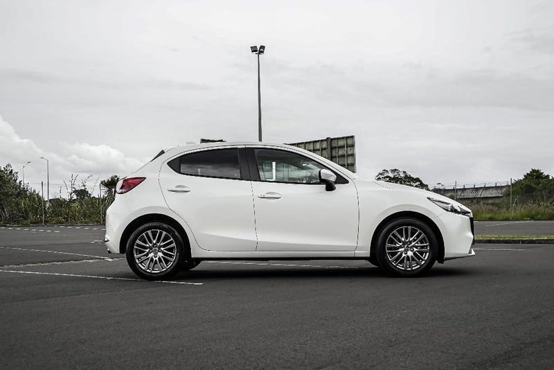 2025 Mazda 2 K GSX HATCH image 5