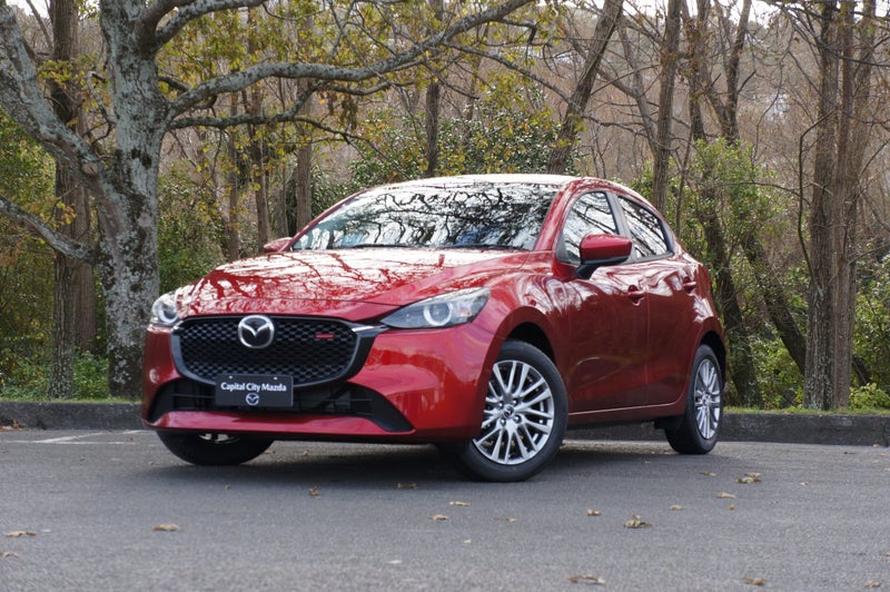 2025 Mazda 2 K LIMITED HATCH 1.5 6AT image 4