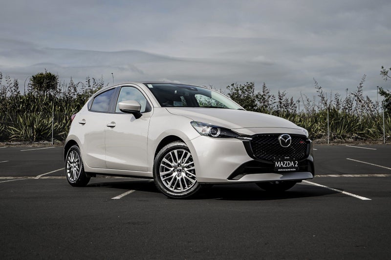 2025 Mazda 2 K LIMITED HATCH 1.5 6AT image 1