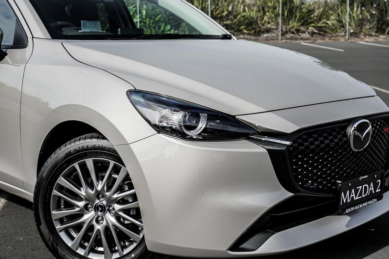 2025 Mazda 2 K LIMITED HATCH 1.5 6AT image 5