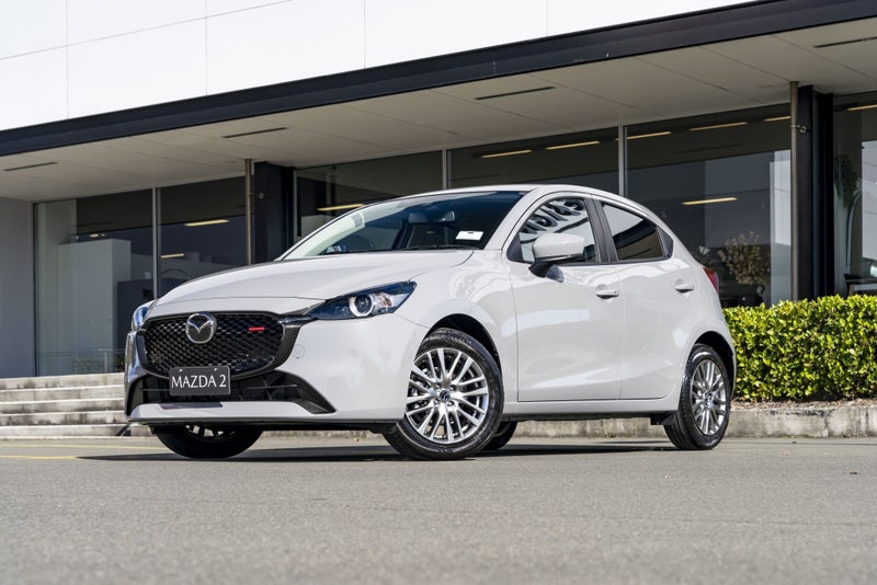 2025 Mazda 2 Ltd 1.5P/6At image 5