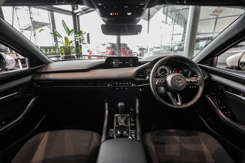 2025 Mazda 3 Gsx 2.0P/6At image 3