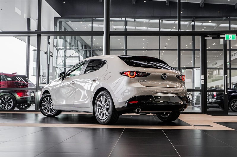 2025 Mazda 3 Gsx 2.0P/6At image 4