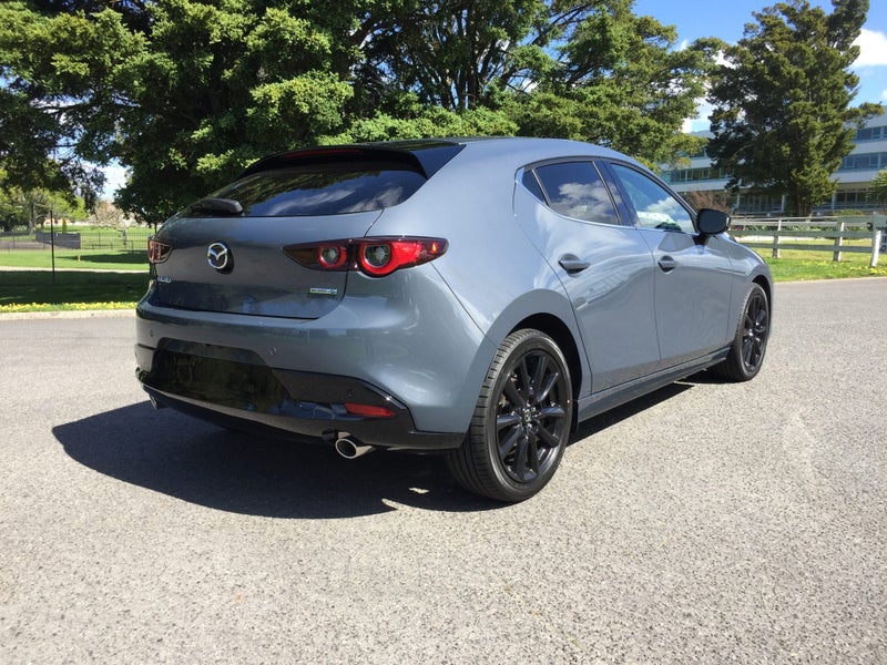 2025 Mazda 3 HOMURA 2.5L PETROL image 3