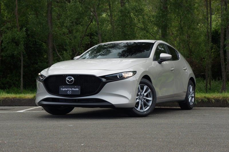 2025 Mazda 3 L HATCH 2.0 GSX 6AT image 4