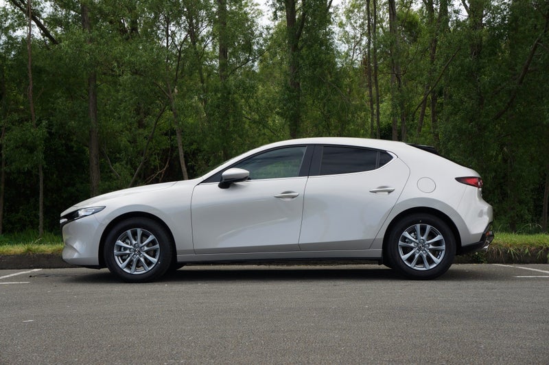 2025 Mazda 3 L HATCH 2.0 GSX 6AT image 5