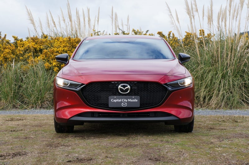 2025 Mazda 3 L HATCH 2.5 SP25 6AT image 2