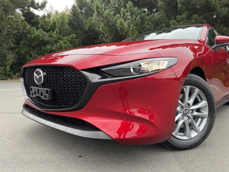 2025 Mazda 3 Mazda3 L 2.0Hatch GSX 6AT image 4