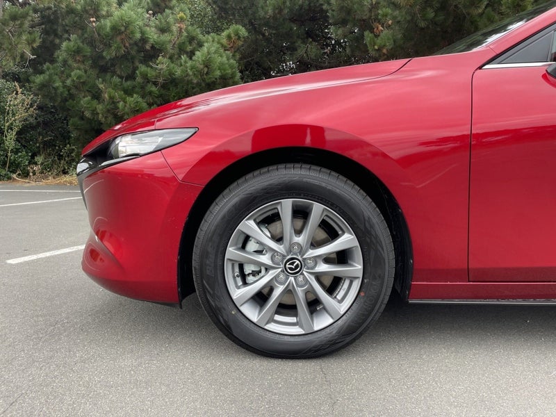 2025 Mazda 3 Mazda3 L 2.0Hatch GSX 6AT image 5