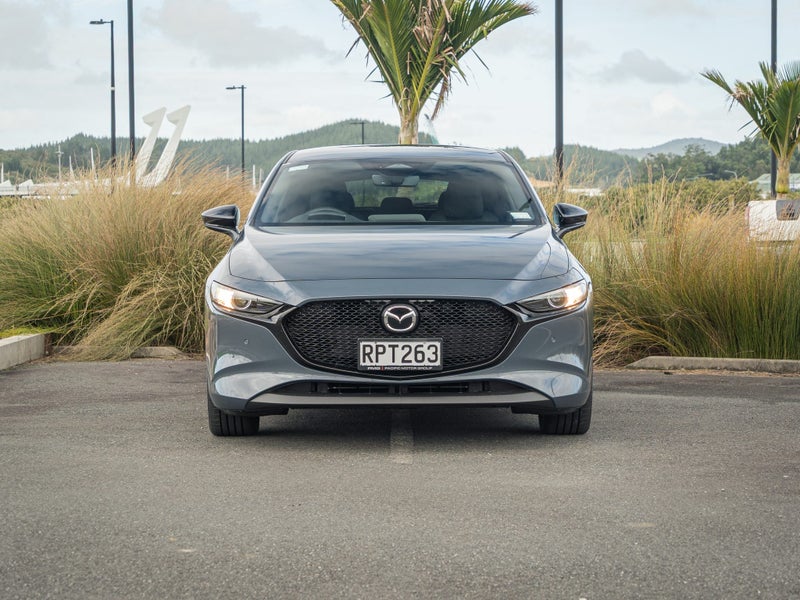 2025 Mazda 3 SP25 2.5 image 4
