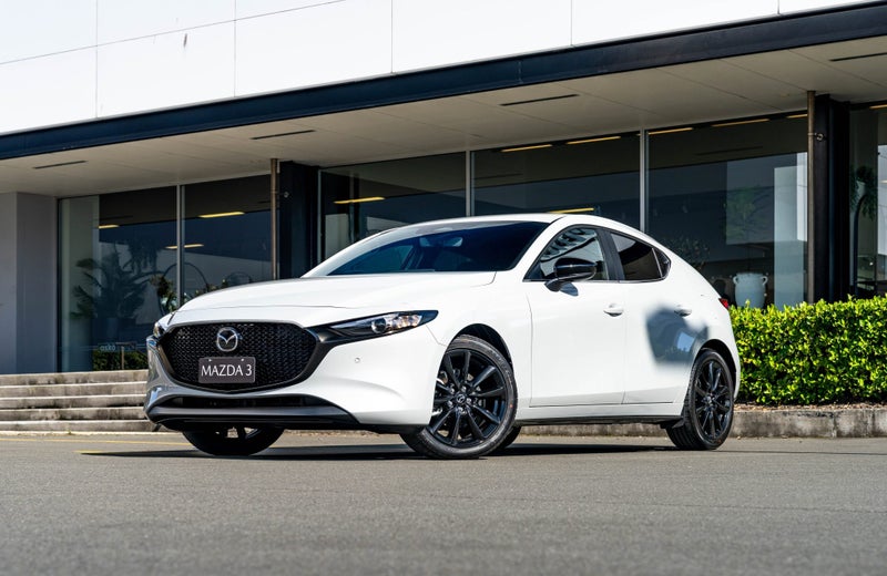2025 Mazda 3 SP25 2.5L FWD Hatchback image 1