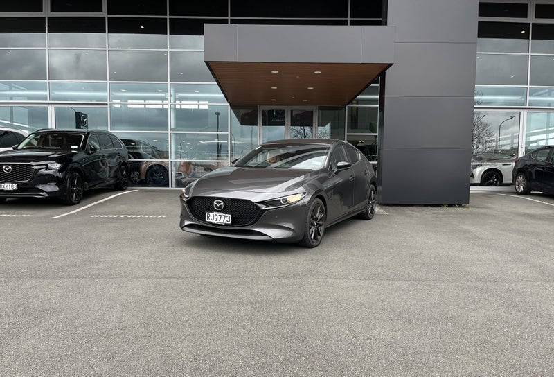 2025 Mazda 3 Sp25 2.5P/6At image 2