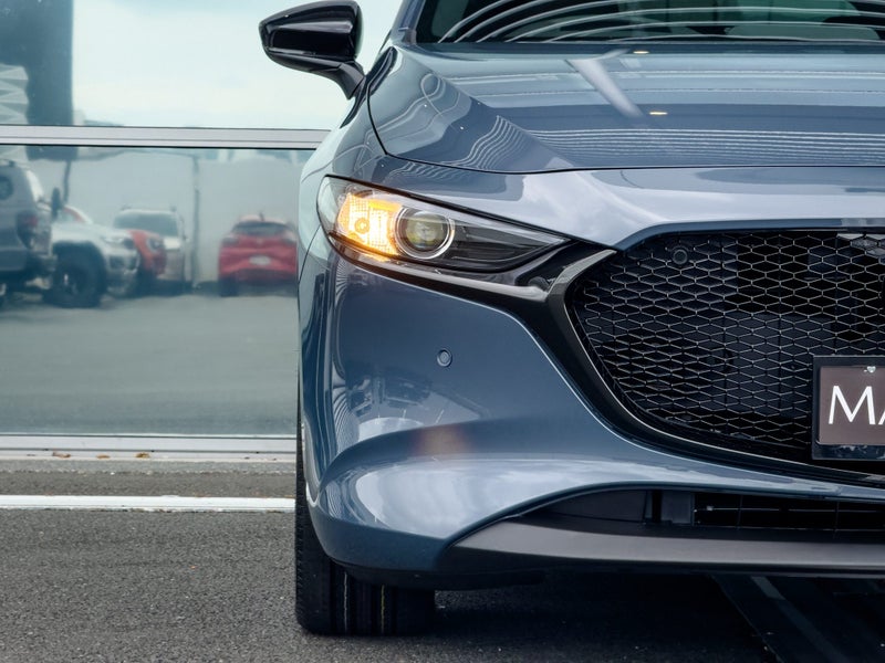 2025 Mazda 3 Sp25 2.5P/6At image 3