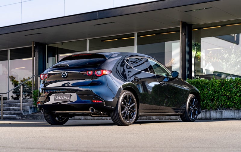 2025 Mazda 3 Takami 2.0 Skyactiv X Hybrid image 3