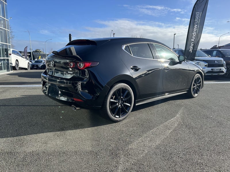 2025 Mazda 3 Takami 2.0L SKYACTIV-X M Hybrid image 3