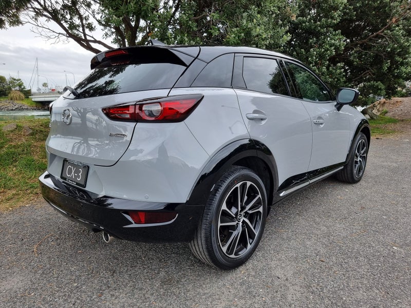 2025 Mazda CX-3 2.0L SP20 2WD 6AT P image 3